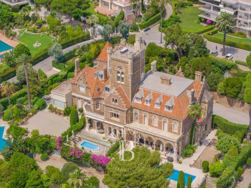 CANNES CALIFORNIE - TRIPLEX 380m² - VUE MER - PISCINE PRIVATIVE